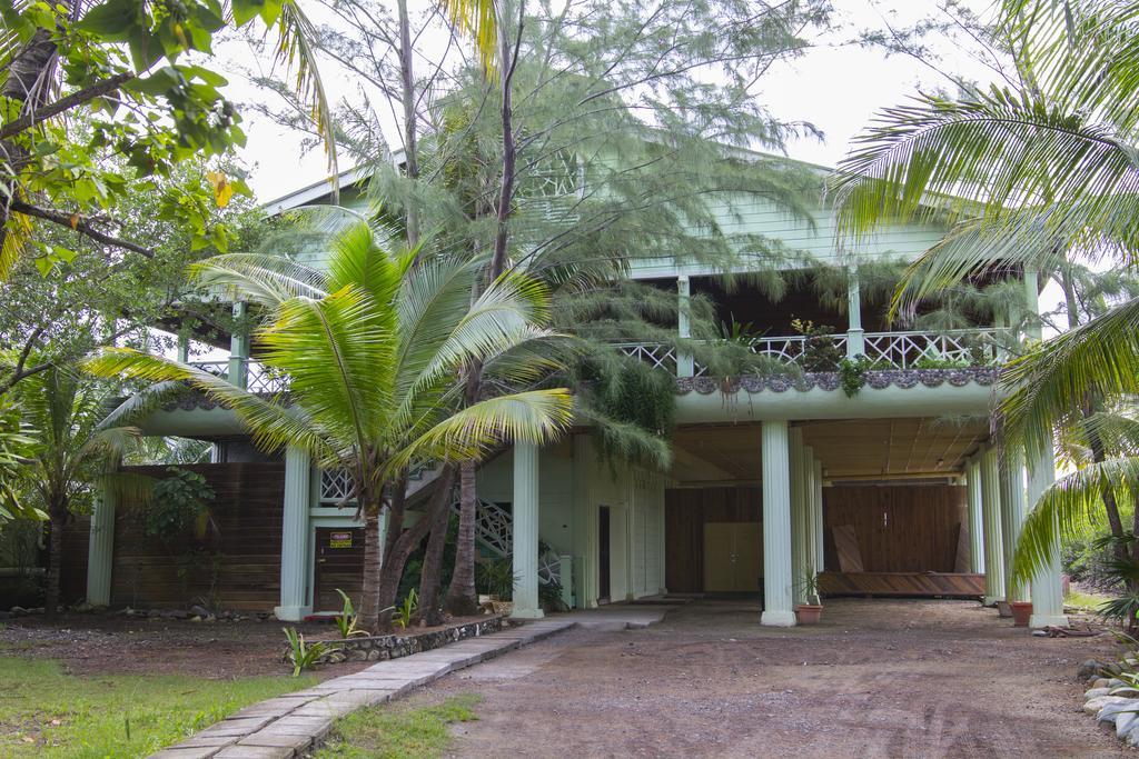 Sea Eye Hotel - Laguna Building Utila Luaran gambar