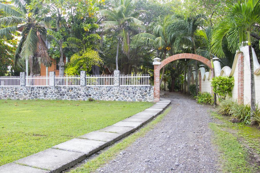 Sea Eye Hotel - Laguna Building Utila Luaran gambar