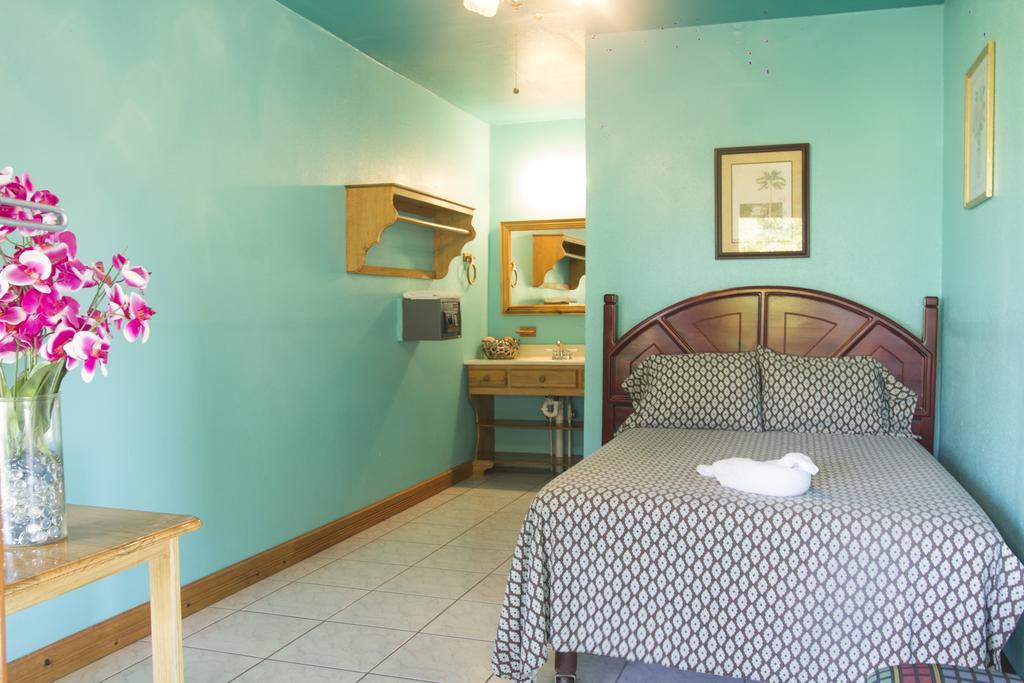 Sea Eye Hotel - Laguna Building Utila Luaran gambar